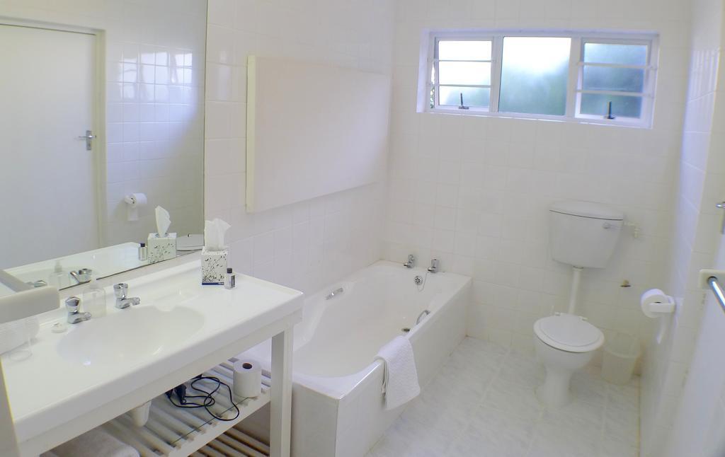 Bamboo Beach Seaside House Hotel Hermanus Exterior foto